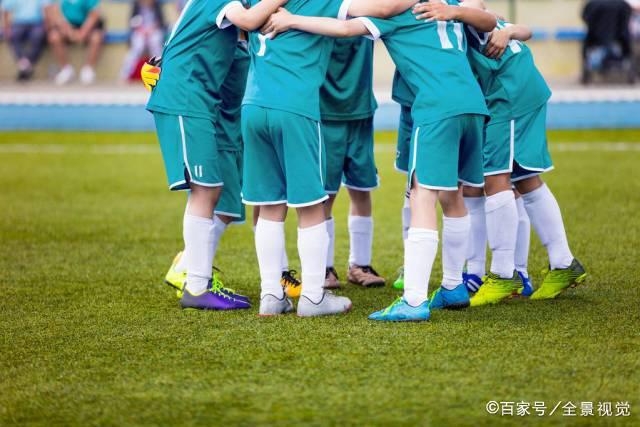 “跟着桂超游广西” 广西草根足球大戏开场