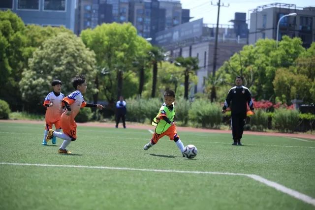 武汉三镇vs浦项制铁：阿齐兹抽射破门 三镇1-0领先