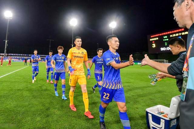 西甲-费尔明梅开二度 巴塞罗那2-0阿尔梅利亚