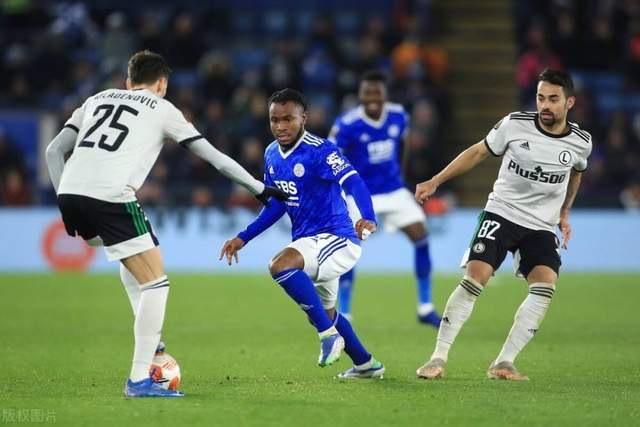 赵继伟胡明轩合计9投0中得2分 7次失误太致命